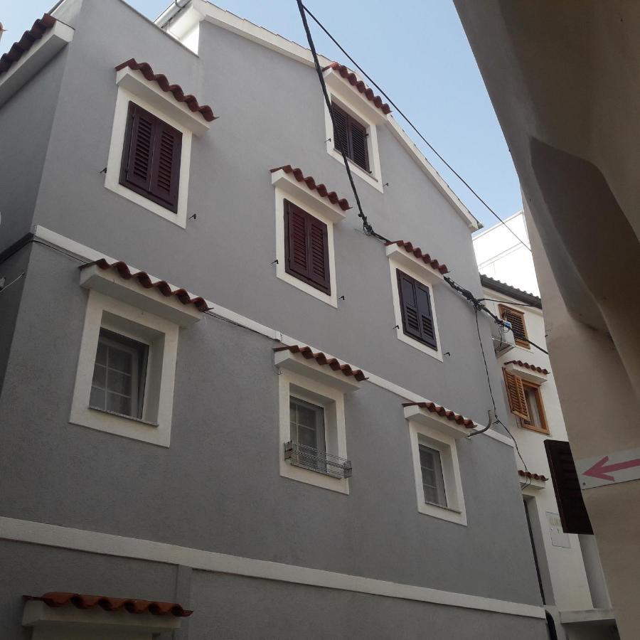 Apartman Dinka Baska  Luaran gambar